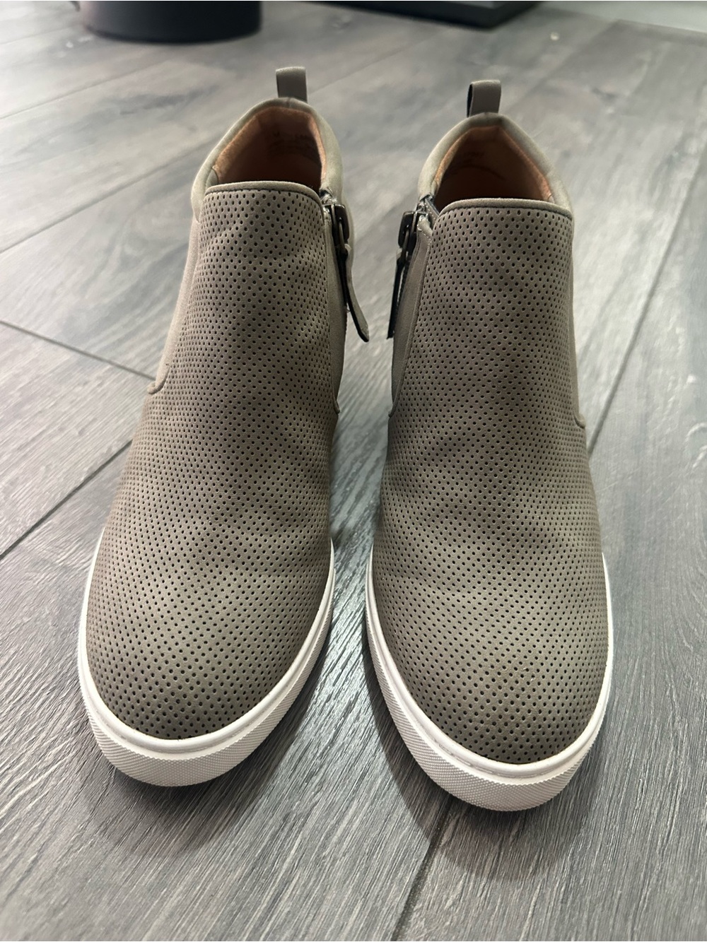 Susina Areya Wedge Sneaker